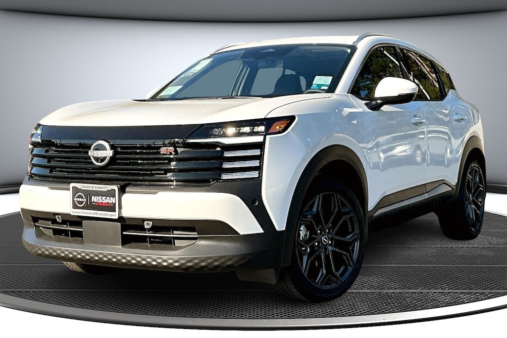 New 2025 Nissan Kicks SR SUV