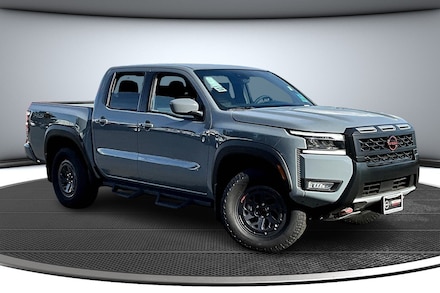 2025 Nissan Frontier PRO-4X Truck Crew Cab