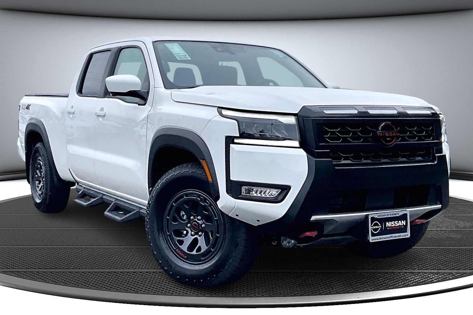 2026 Nissan Frontier PRO-4X's photo