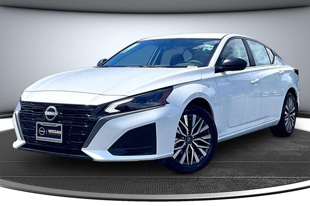 New 2026 Nissan Altima SV Sedan