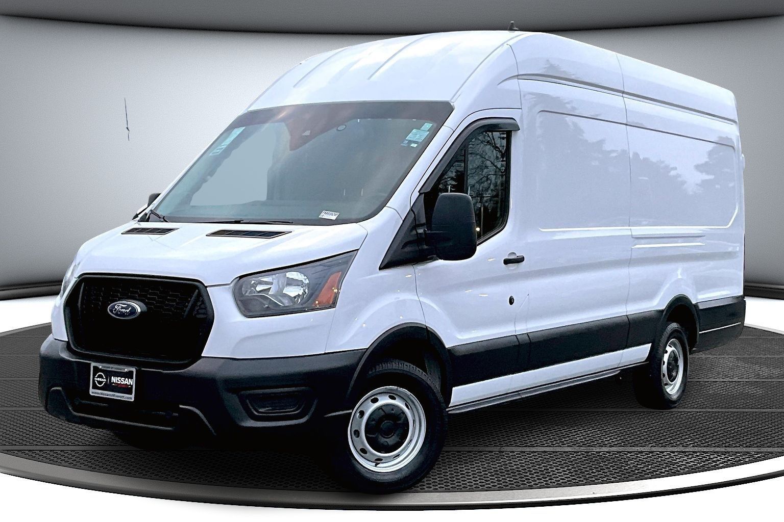 2023 Ford Transit photo 3