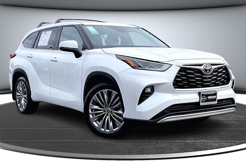 Used 2022 Toyota Highlander Platinum SUV