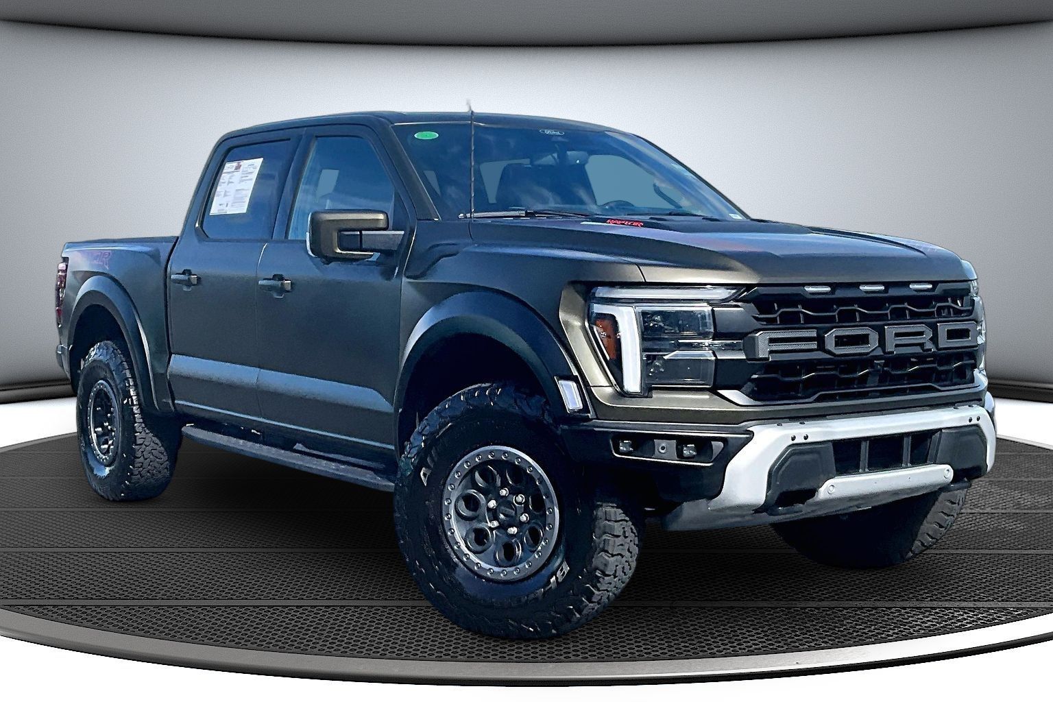 2024 Ford F-150 Raptor 4x4 SuperCrew 5-1/2 Box's photo