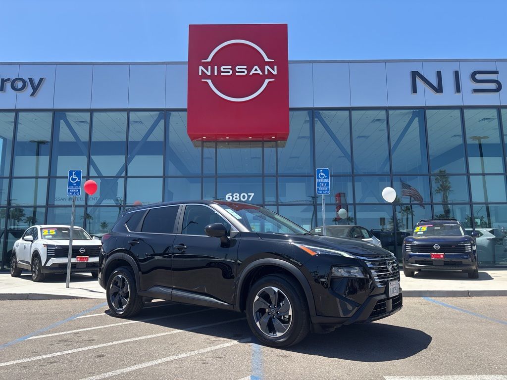 2024 Nissan Rogue SV FWD's photo