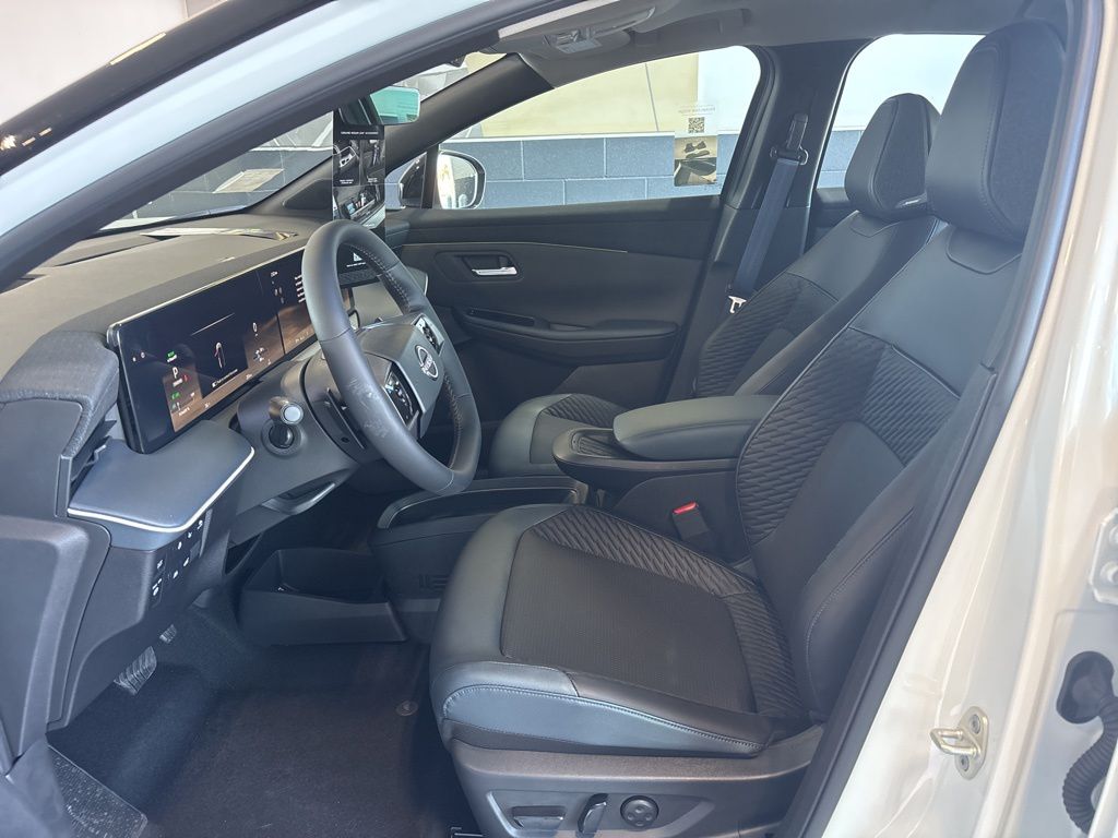 2026 Nissan LEAF Platinum+ - Photo 15