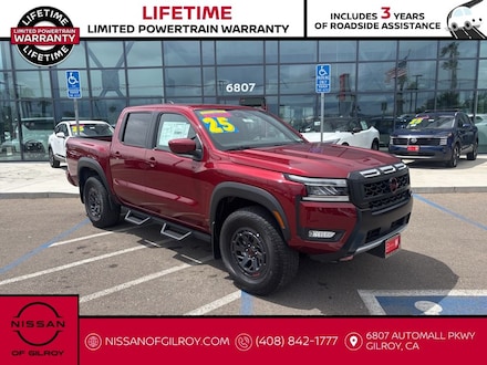 2025 Nissan Frontier PRO-4X Truck