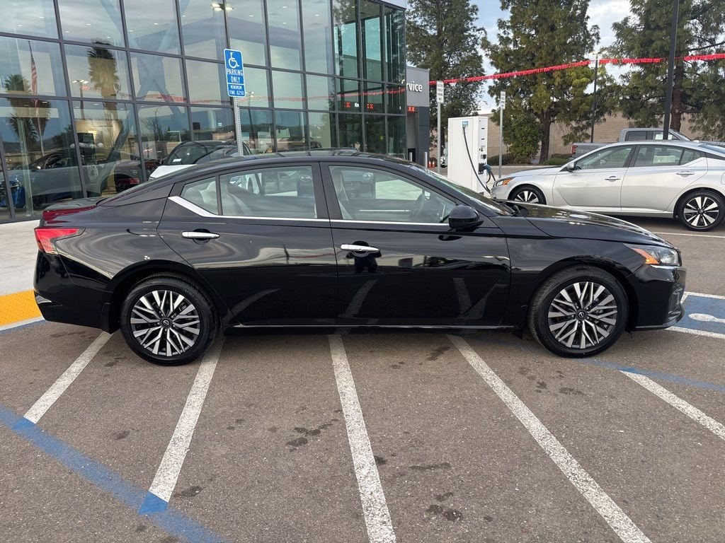 Certified 2023 Nissan Altima 2.5 SV Sedan