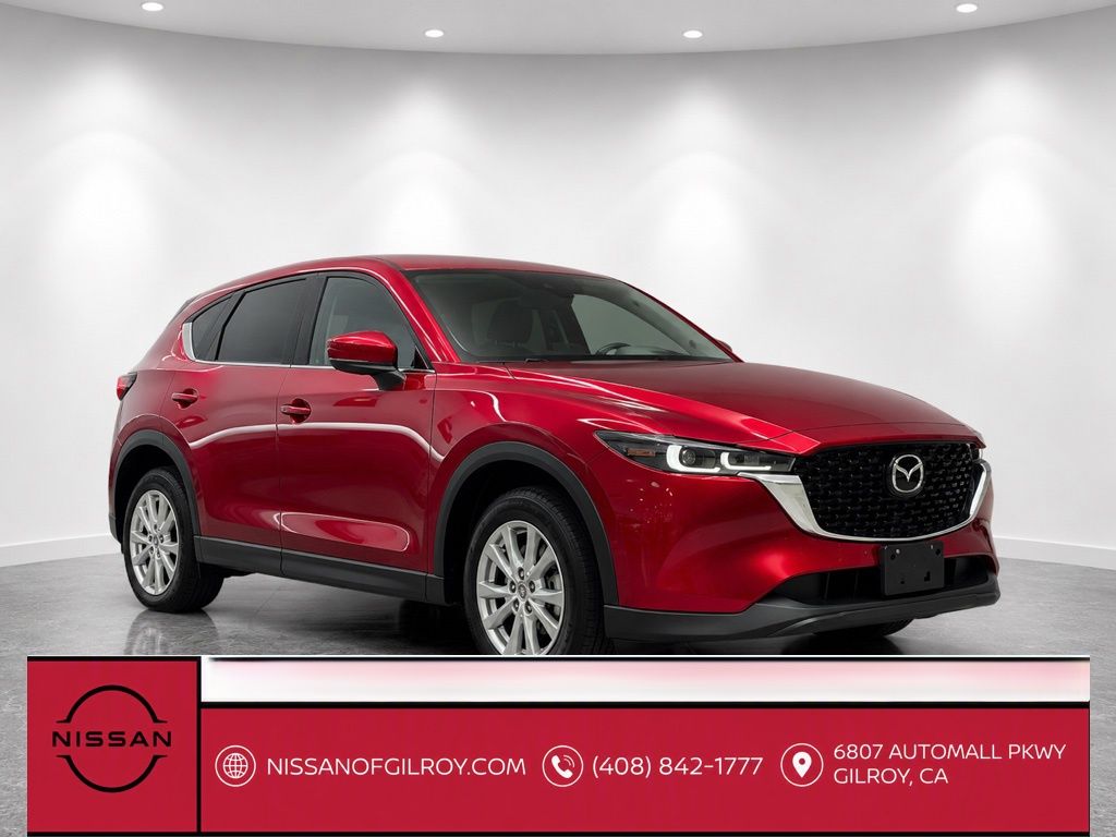 2022 Mazda CX-5 S Preferred package Auto AWD's photo