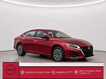 2025 Nissan Altima 2.5 SV Sedan