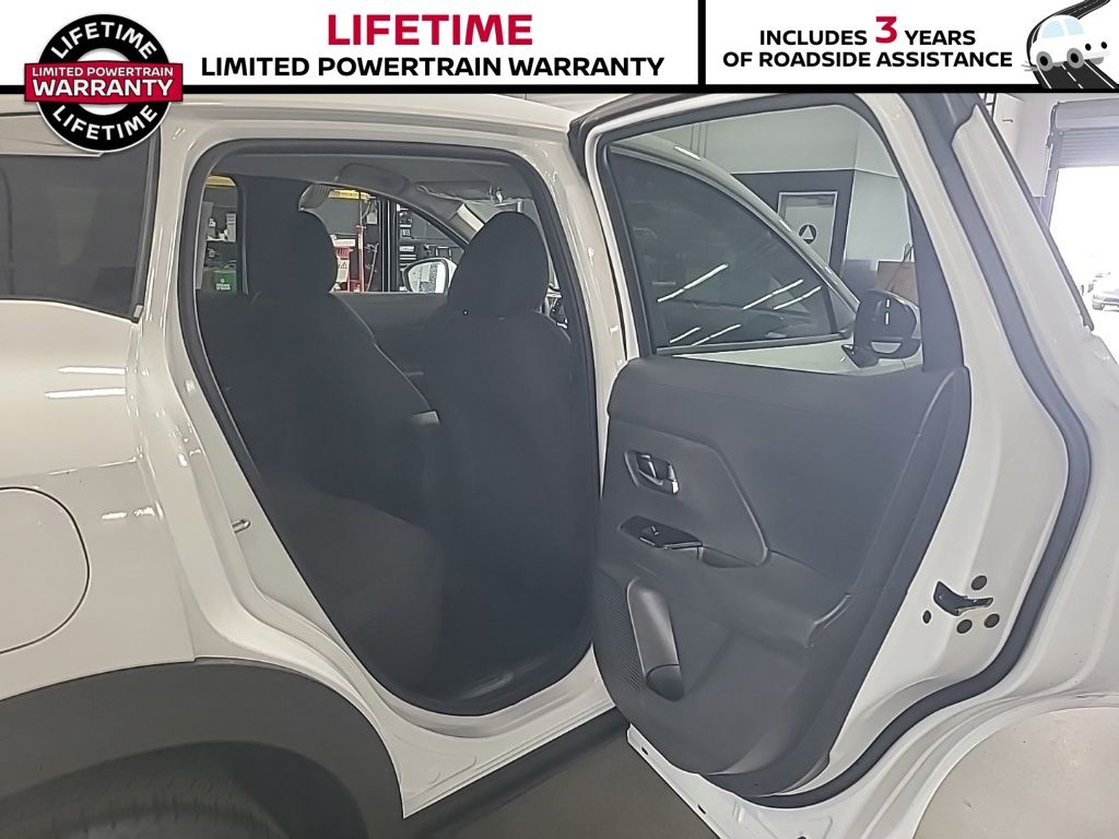 2025 Nissan Kicks SV AWD - Photo 26