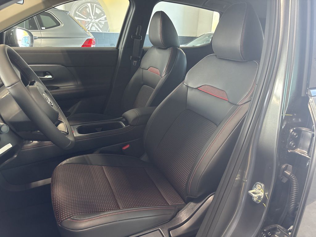 2026 Nissan KICKS SR AWD - Photo 13