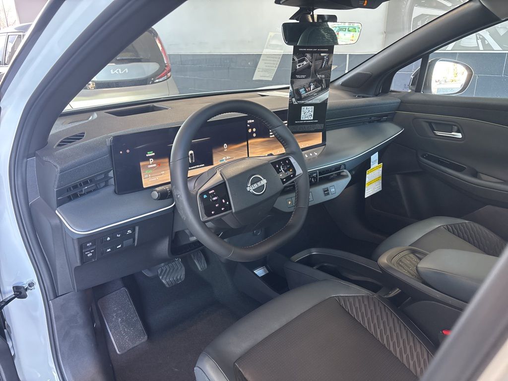 2026 Nissan LEAF Platinum+ - Photo 16