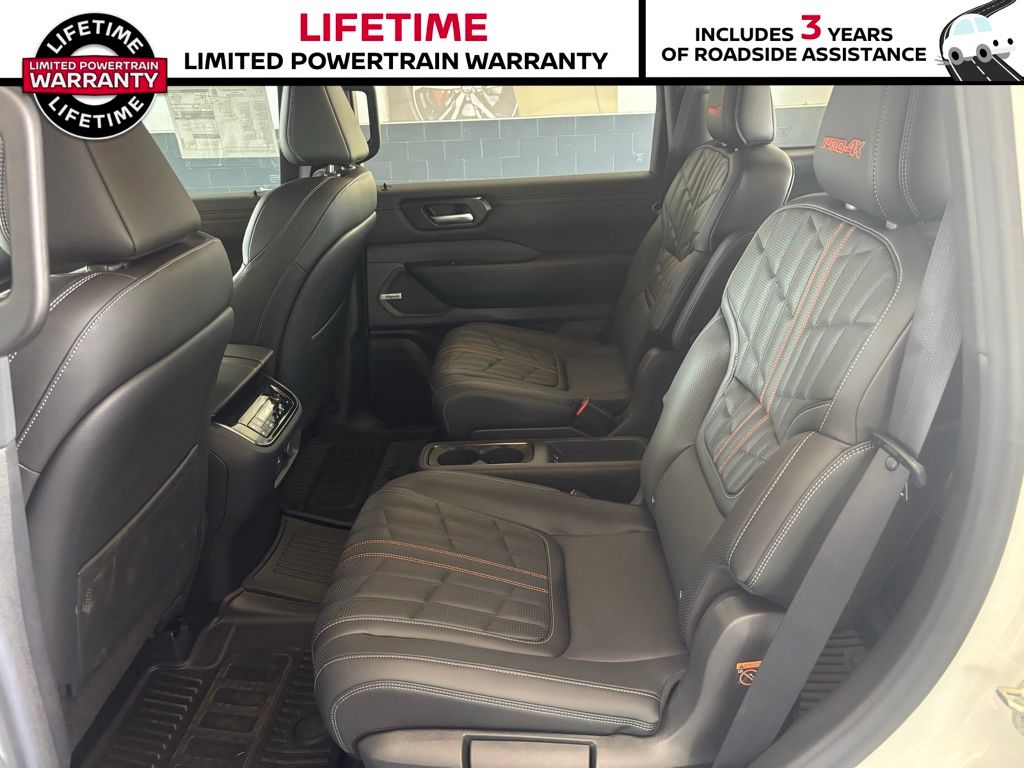 2026 Nissan Armada PRO-4X - Photo 34