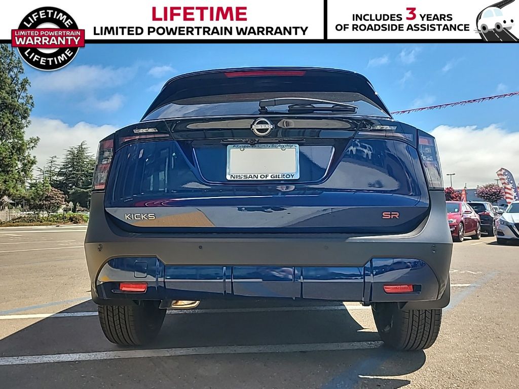 2025 Nissan Kicks SR - Photo 8