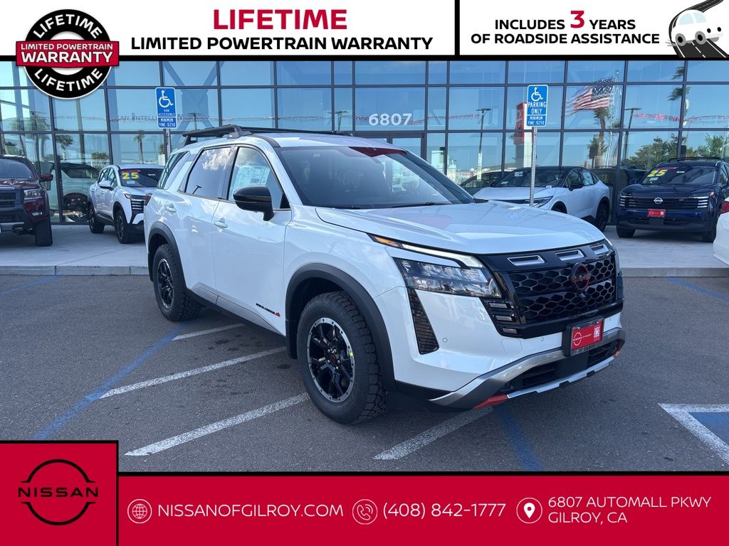 2026 Nissan Pathfinder Rock Creek 4WD's photo