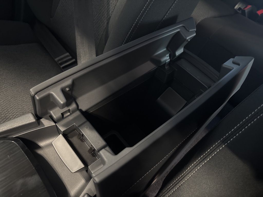 2026 Nissan Rogue SV - Photo 30