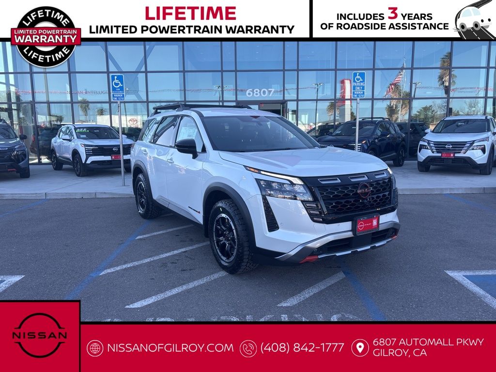 2026 Nissan Pathfinder Rock Creek 4WD's photo