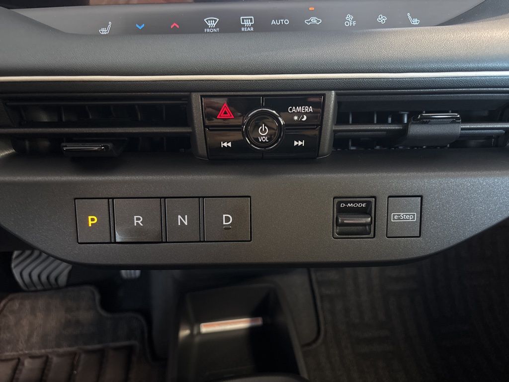 2026 Nissan LEAF SV+ - Photo 27