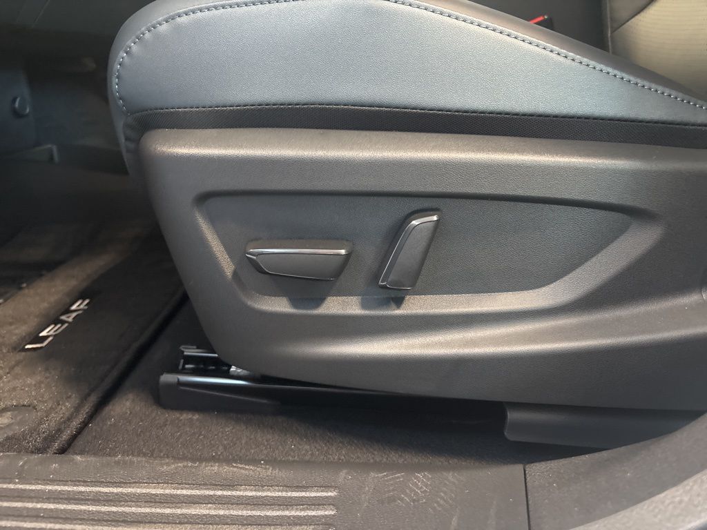 2026 Nissan LEAF SV+ - Photo 20