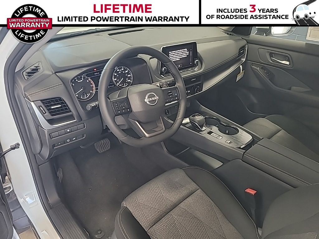 2025 Nissan Rogue SV - Photo 20