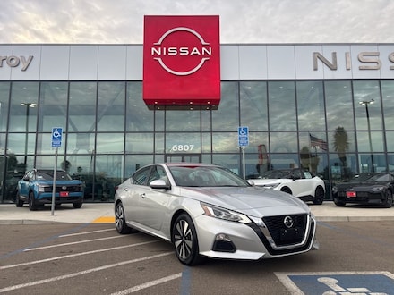 2022 Nissan Altima 2.5 SV Sedan