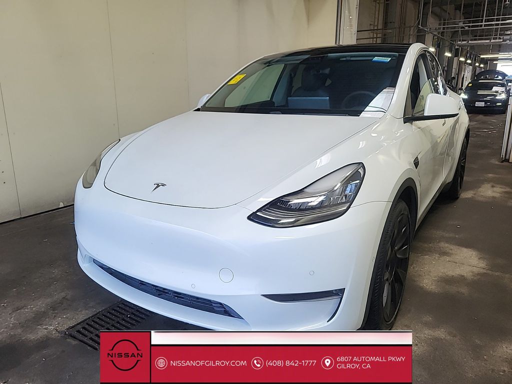 2021 Tesla Model Y Long Range Dual Motor All-Wheel Drive's photo