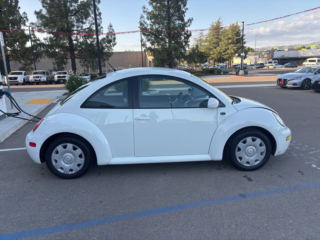 3VWCK21CX1M459933
