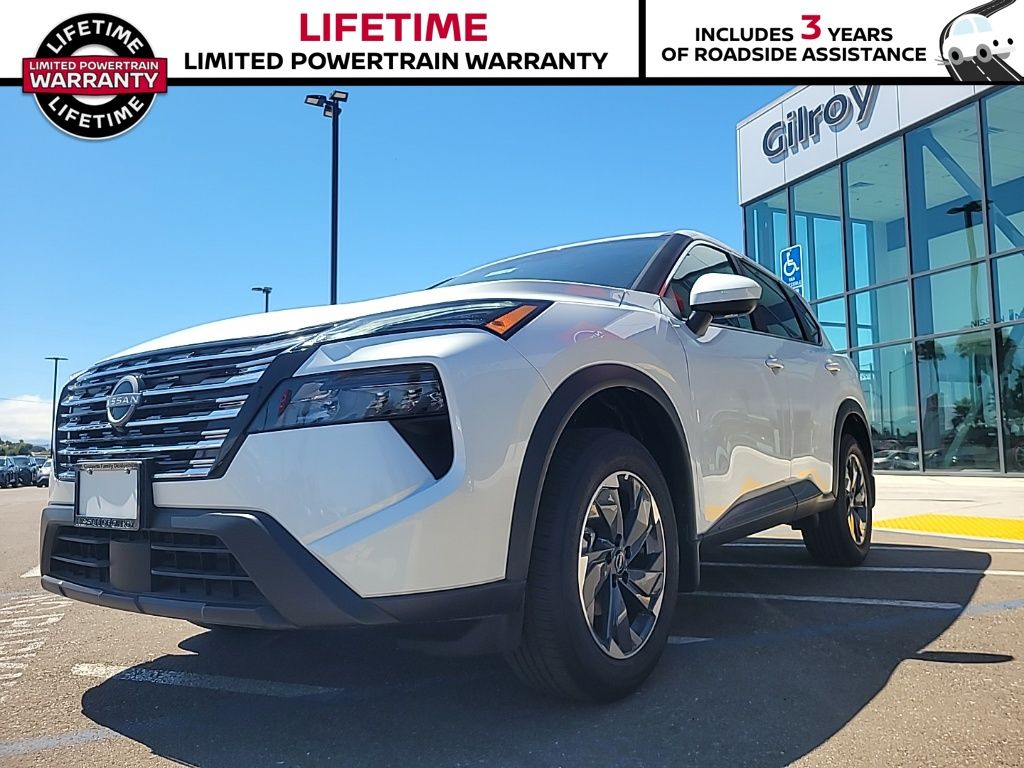 2025 Nissan Rogue SV - Photo 14