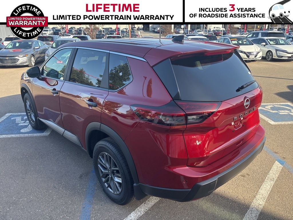 2026 Nissan Rogue S - Photo 8