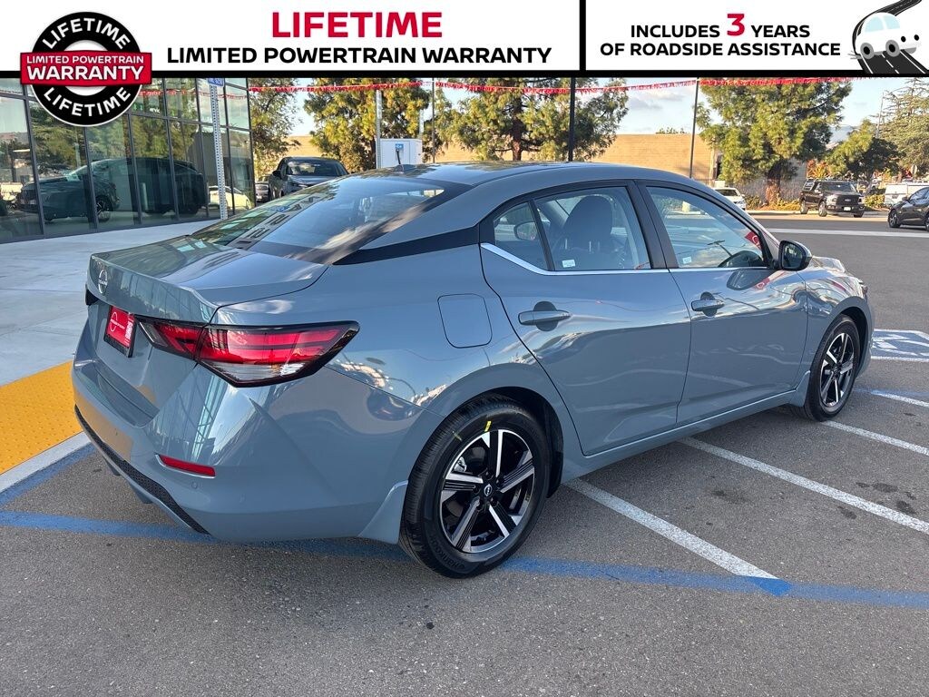 New 2025 Nissan Sentra SV Sedan