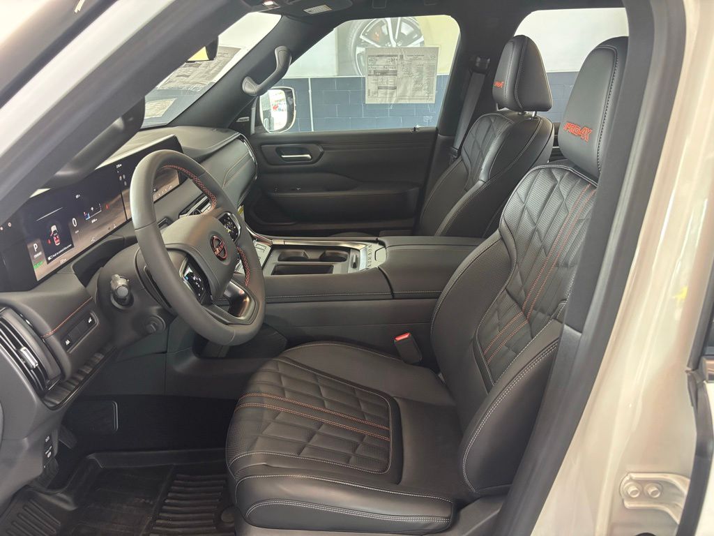 2026 Nissan Armada PRO-4X - Photo 13
