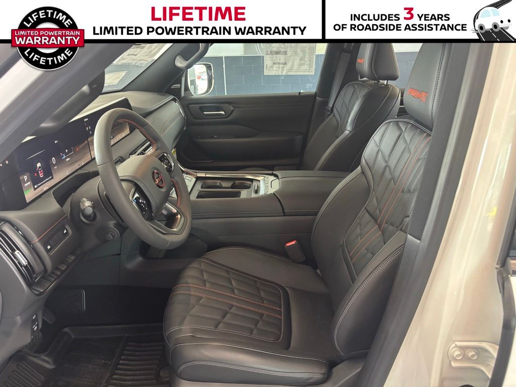2026 Nissan Armada PRO-4X - Photo 13