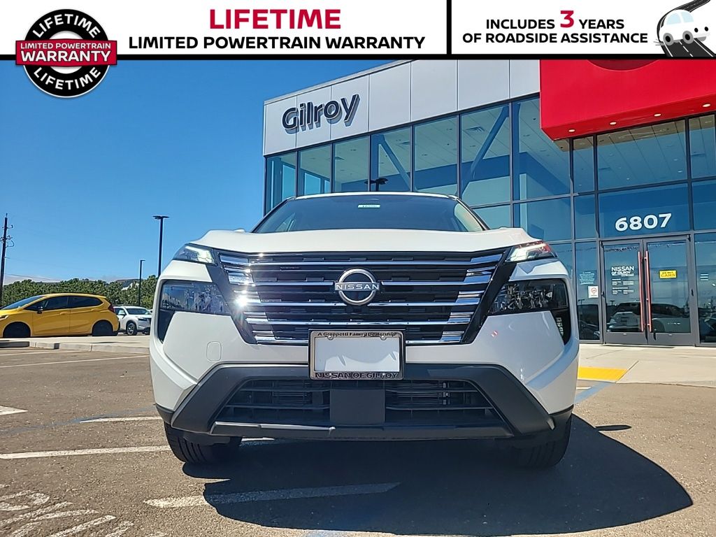 2025 Nissan Rogue SV - Photo 16