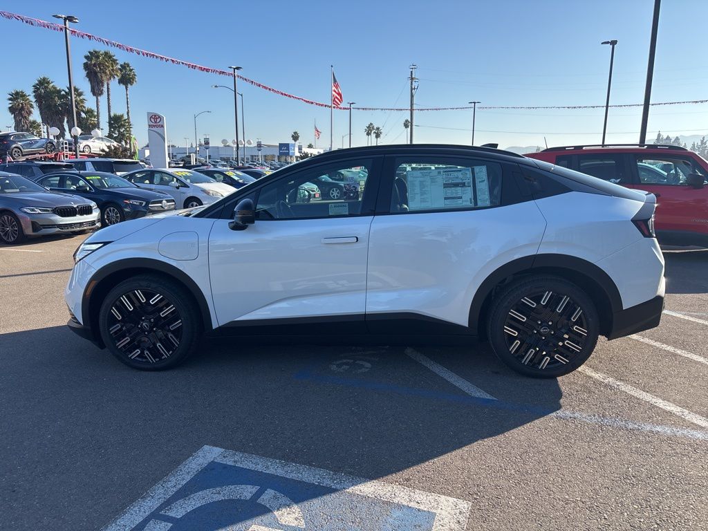 2026 Nissan LEAF Platinum+ - Photo 9