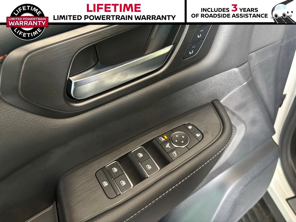 2026 Nissan Armada PRO-4X - Photo 19