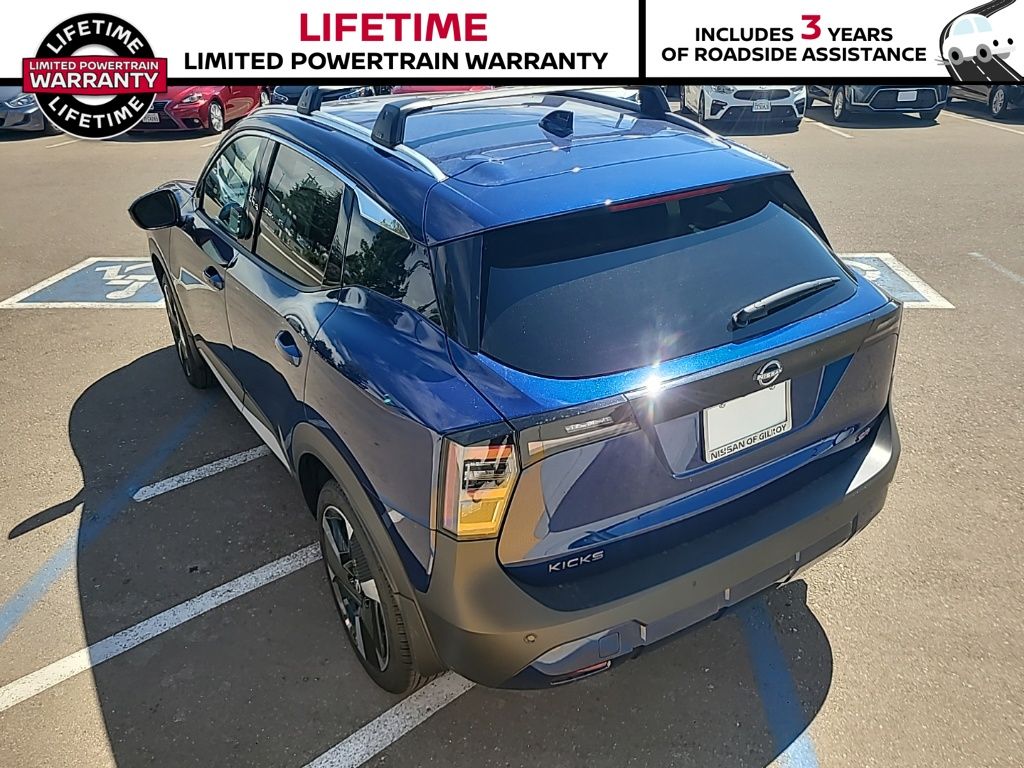 2025 Nissan Kicks SR - Photo 11