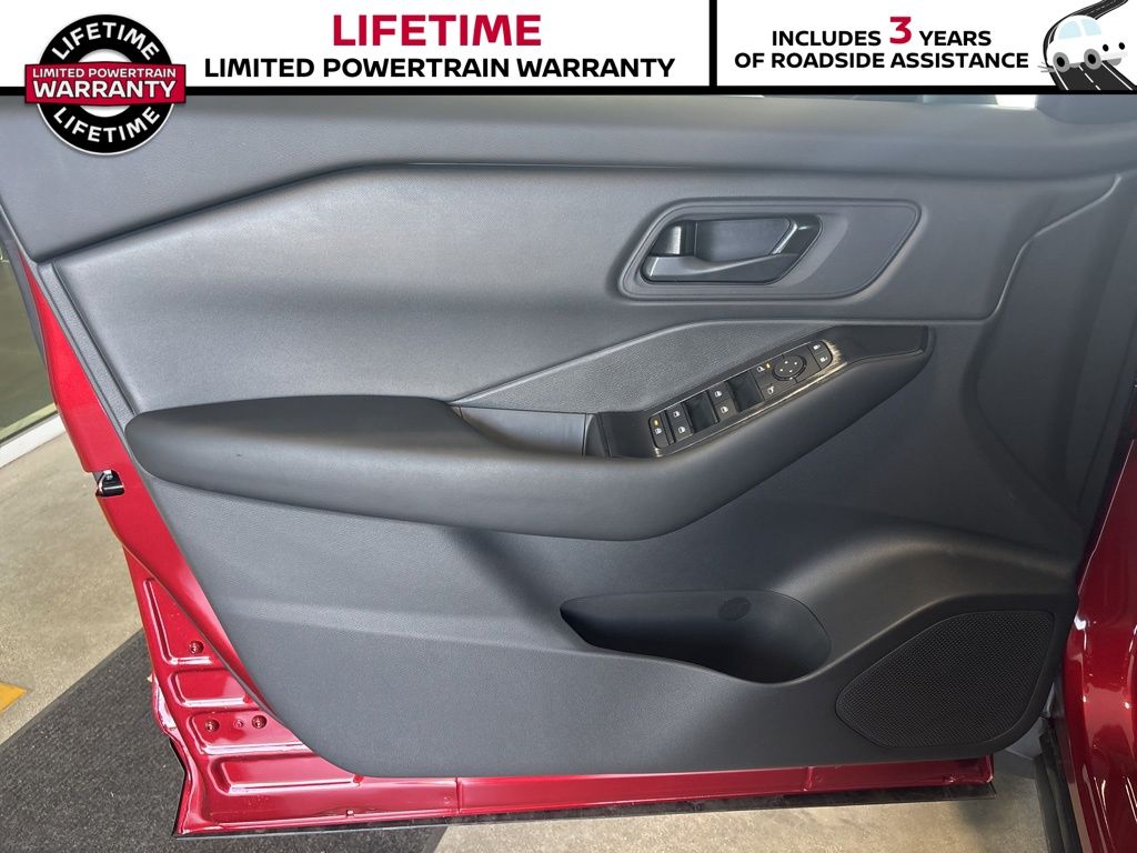 2026 Nissan Rogue S - Photo 16
