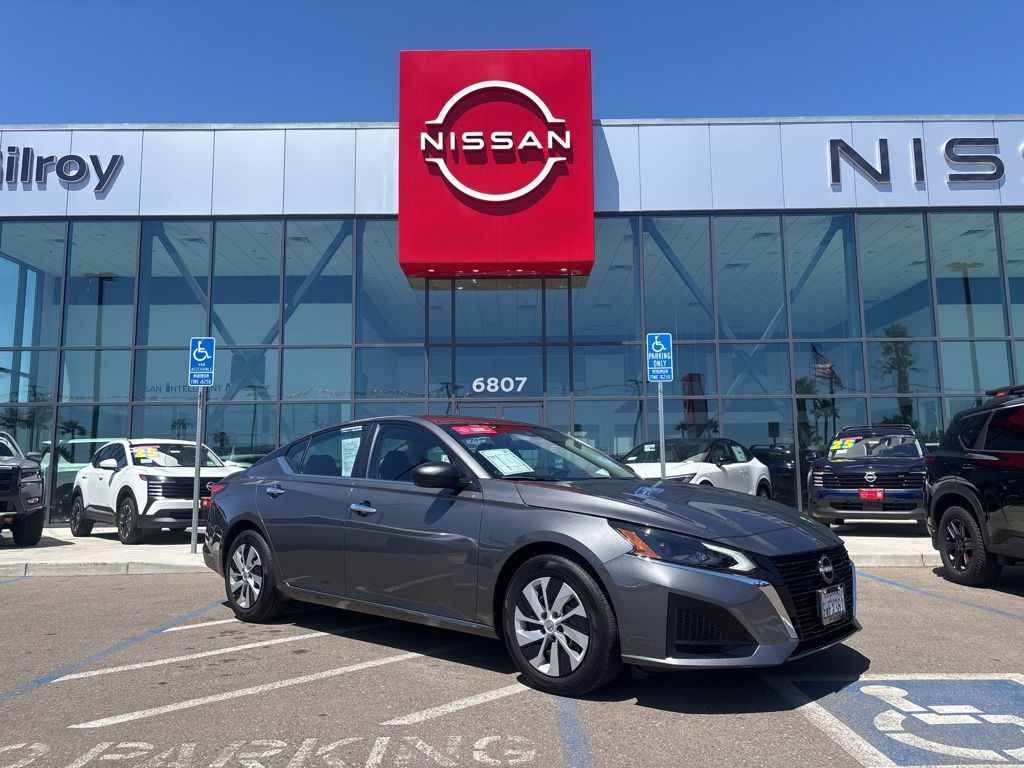 2025 Nissan Altima 2.5 S's photo
