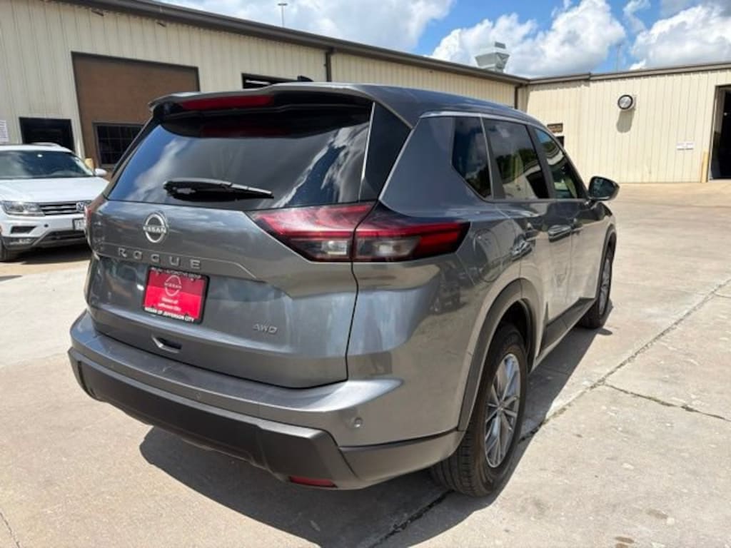 Used 2024 Nissan Rogue S AWD S