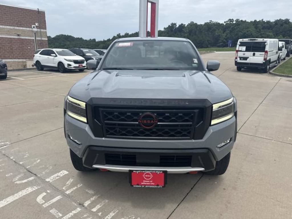 Used 2022 Nissan Frontier PRO-4X Crew Cab 4x4 PRO-4X Auto