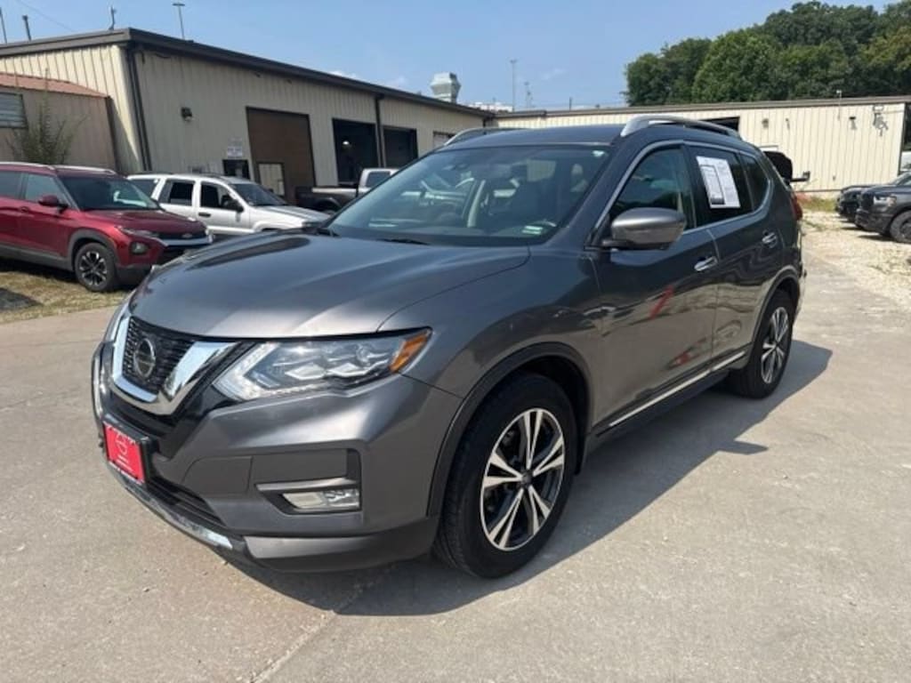 Used 2018 Nissan Rogue SL FWD SL