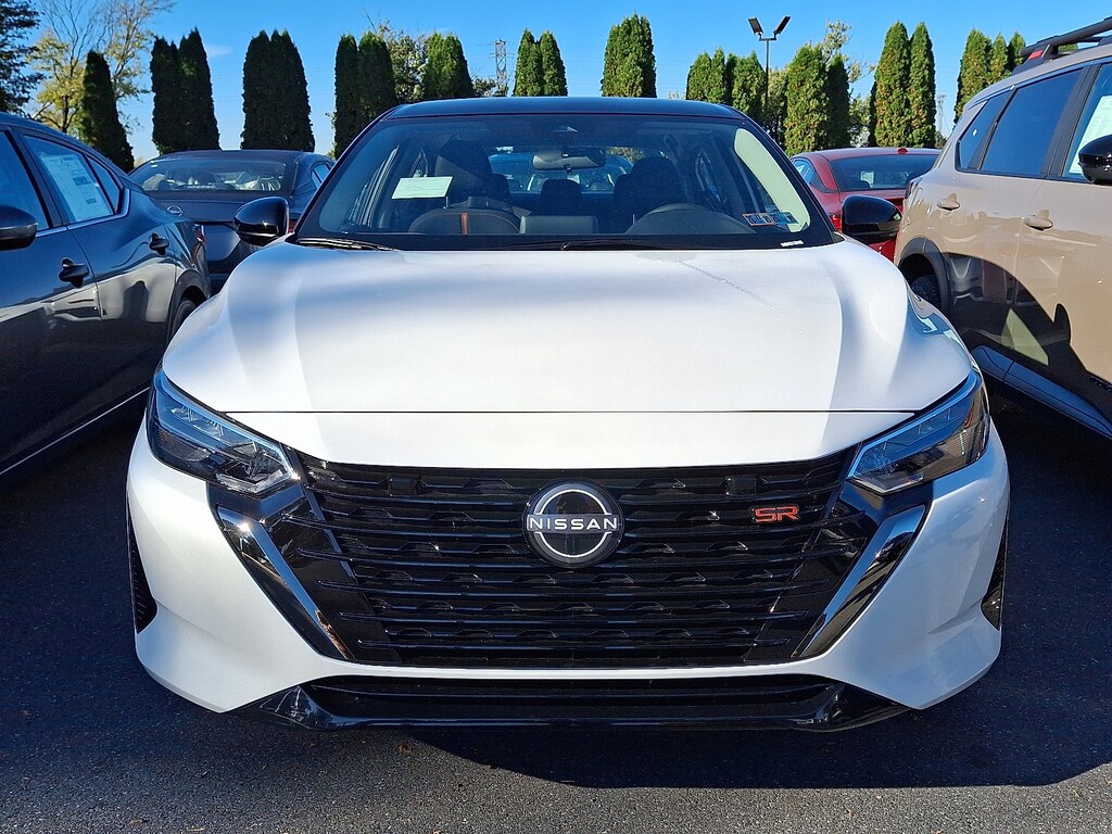New 2025 Nissan Sentra SR Sedan