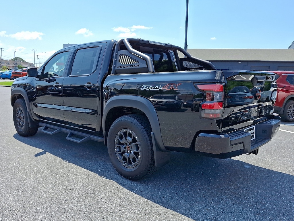 Certified 2023 Nissan Frontier PRO-4X Crew Cab 4x4 PRO-4X Auto