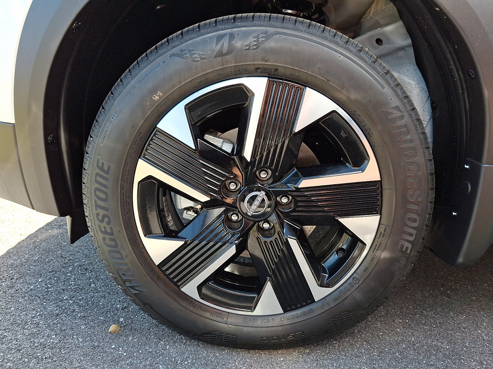 New 2026 Nissan Kicks SV SUV