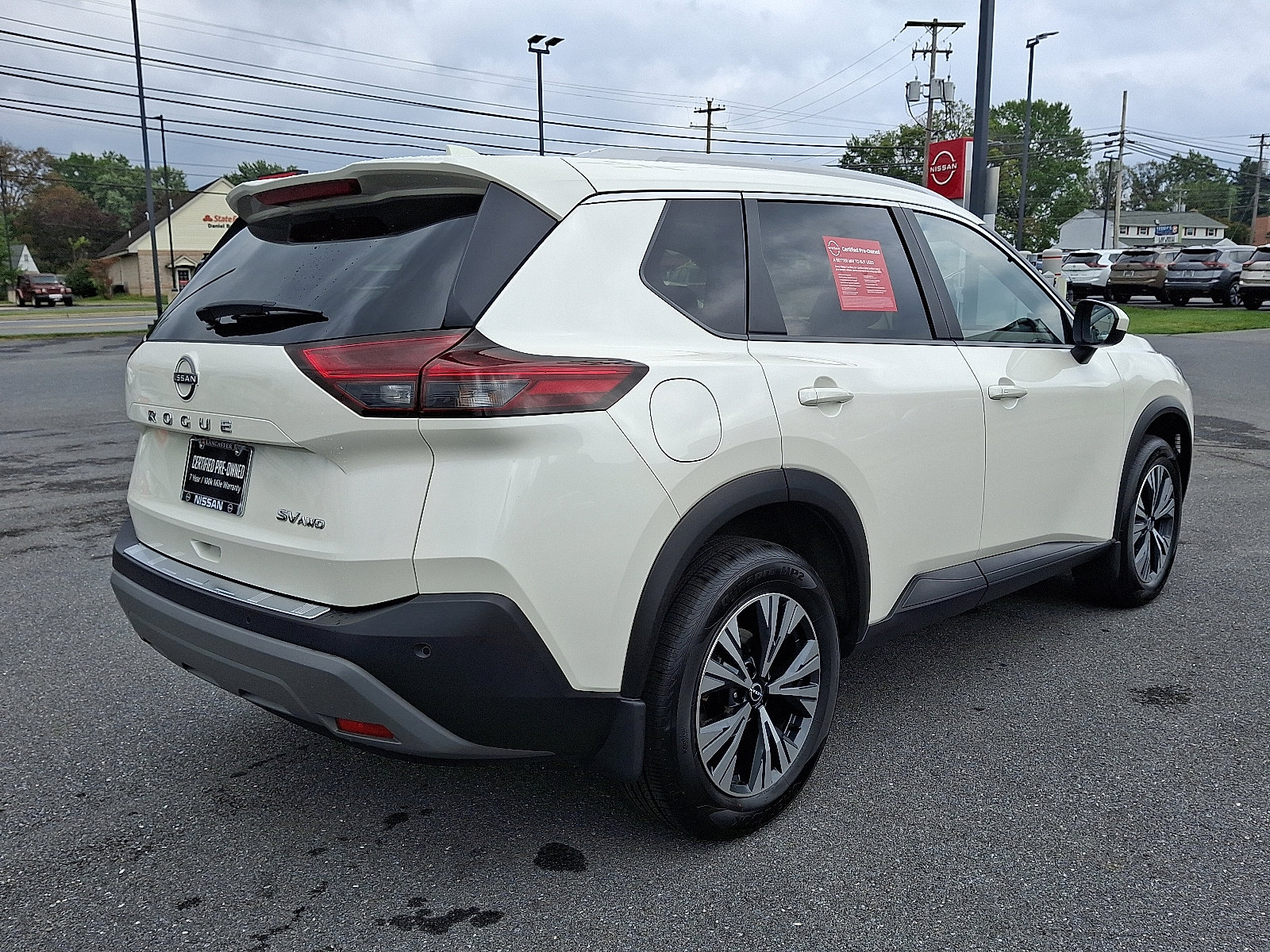2023 Nissan Rogue SV - Photo 7