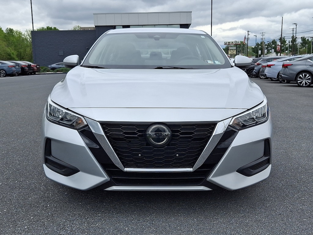 Used 2020 Nissan Sentra SV SV CVT