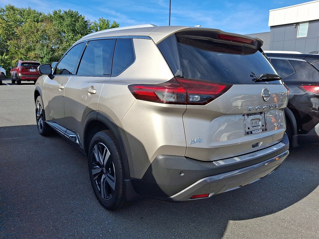 Used 2022 Nissan Rogue SL AWD SL