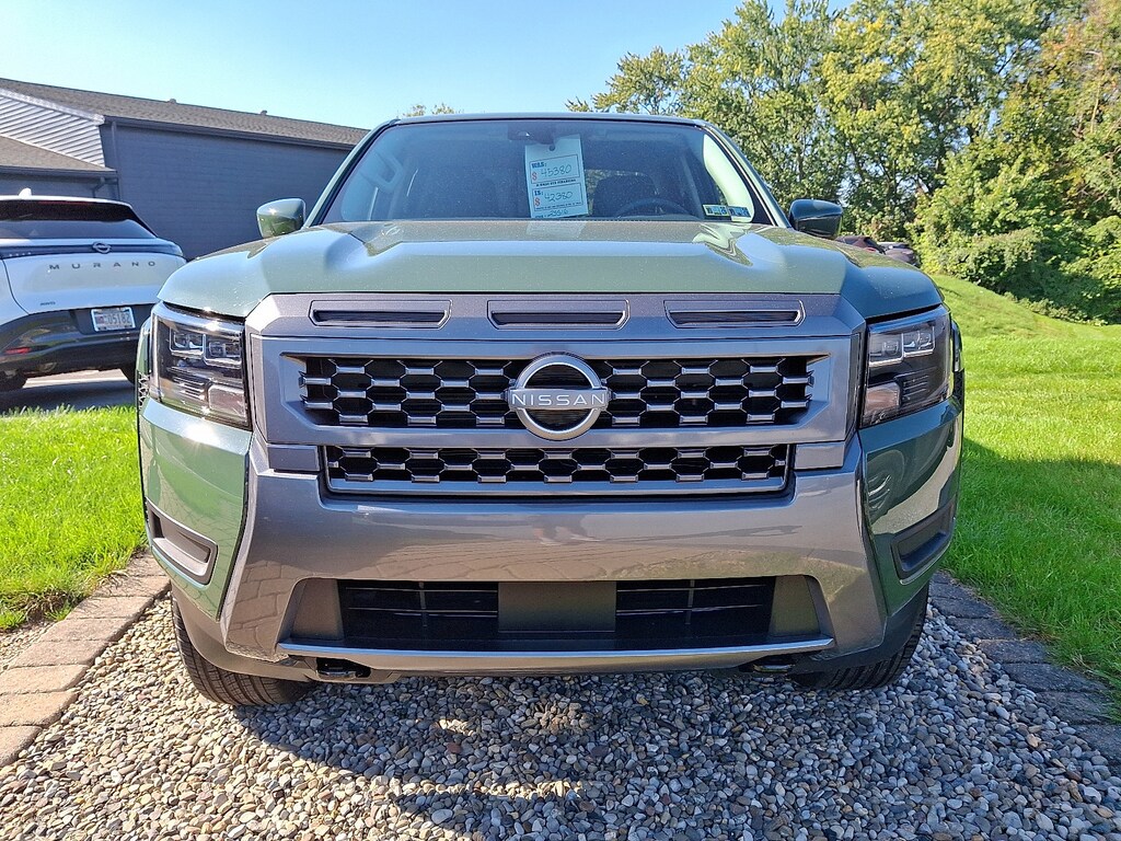 New 2026 Nissan Frontier SV Truck Crew Cab