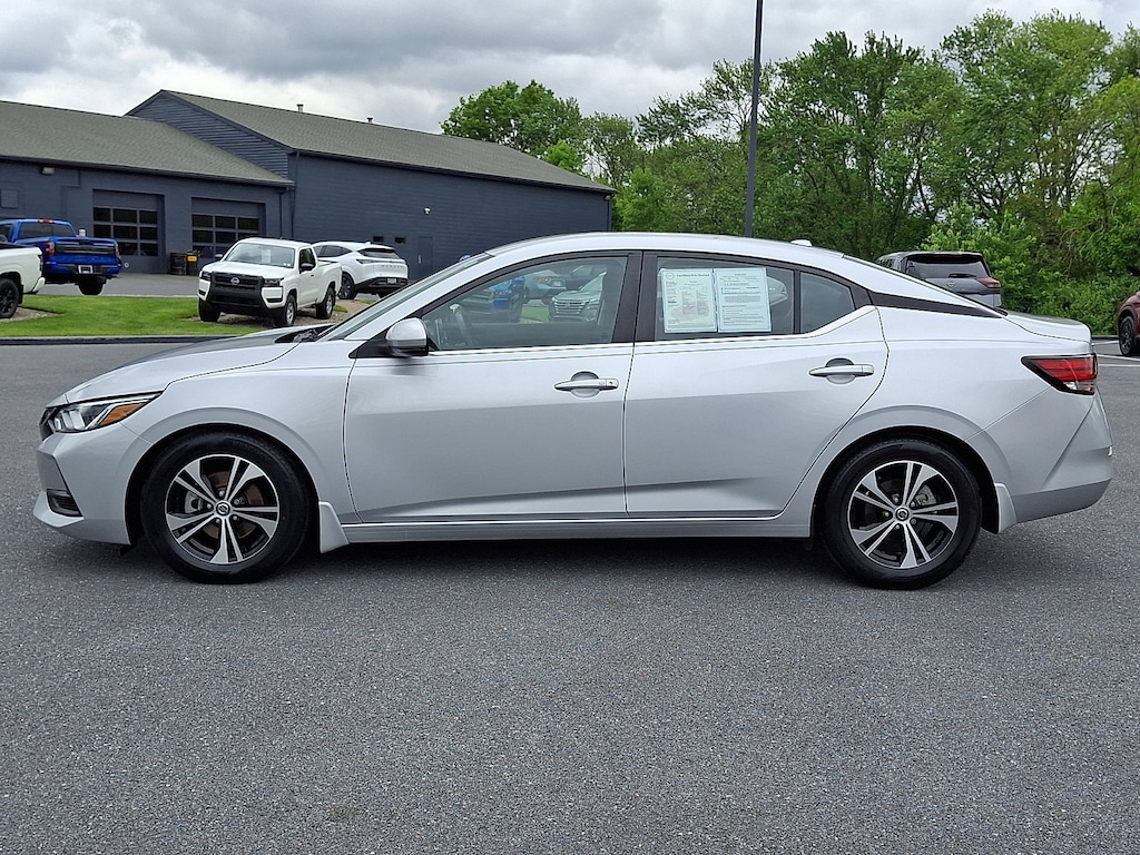 Used 2020 Nissan Sentra SV SV CVT