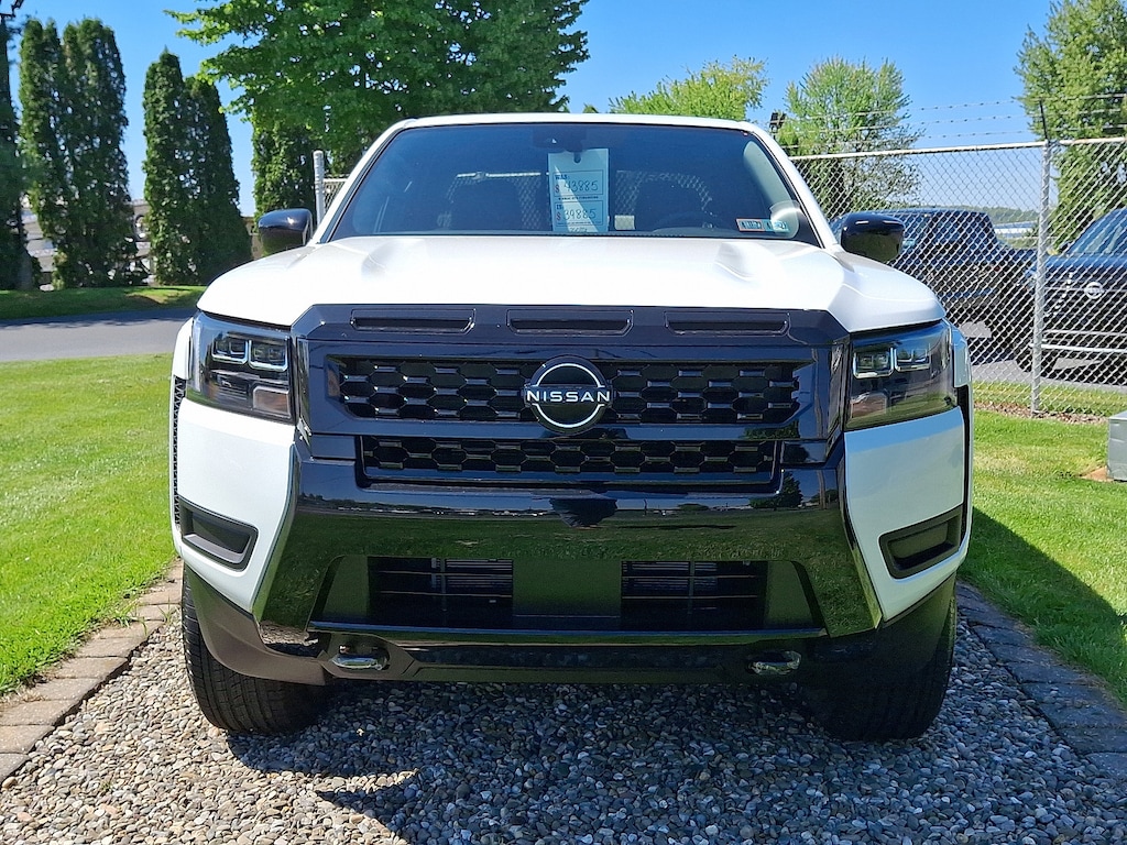 New 2026 Nissan Frontier SV Truck Crew Cab